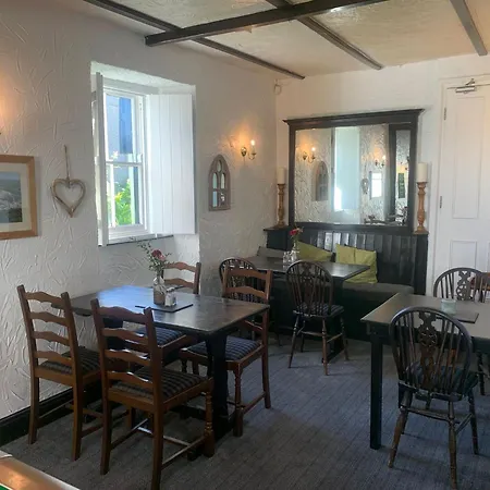 The Chisel Coach House At The Bettle And Chisel * Delabole